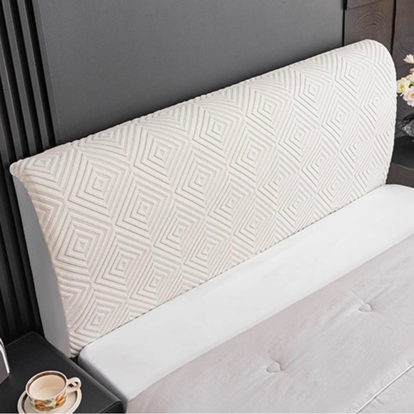 —- Other - NWT 🦋 Headboard cover | Double
